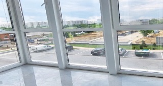 Панорамное остекление балкона Сатка цена от 11 тыс. руб. м/п.